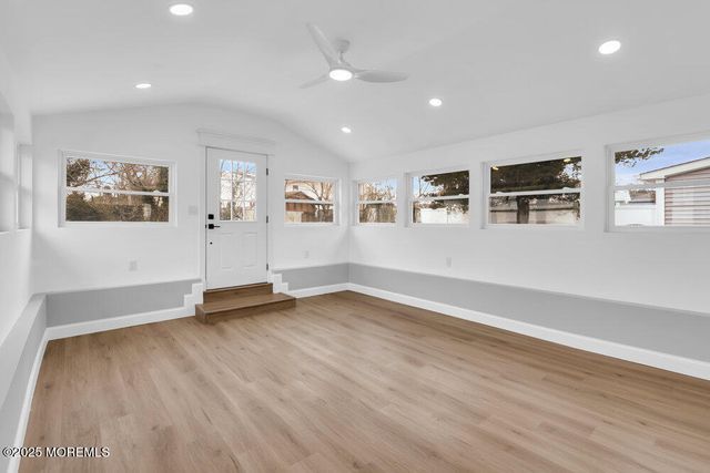 107 Oak Hill Drive, Toms River, NJ 08753