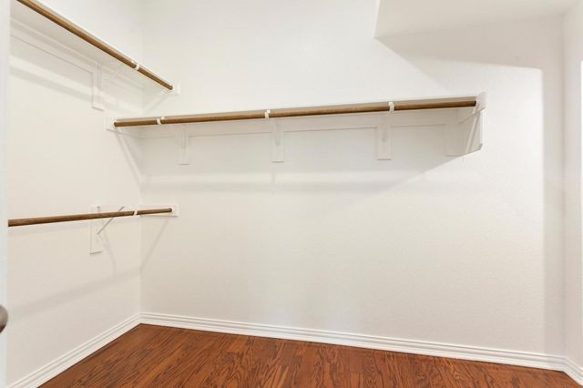 1001 Ridge Runner DR, Georgetown, TX 78628