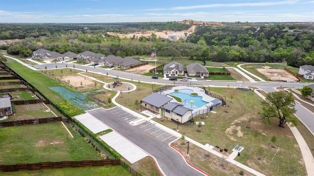 1001 Ridge Runner DR, Georgetown, TX 78628