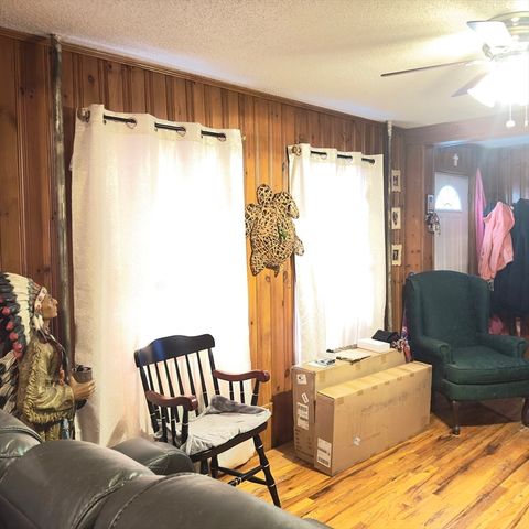 127 Elijah St, Springfield, MA 01109