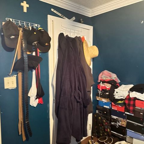 127 Elijah St, Springfield, MA 01109