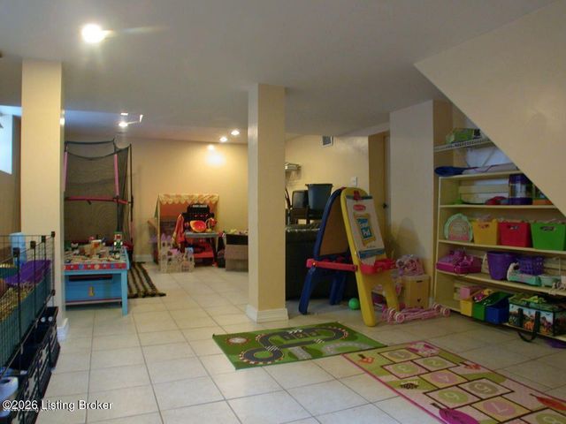 2316 Carolina Ave, Louisville, KY 40205