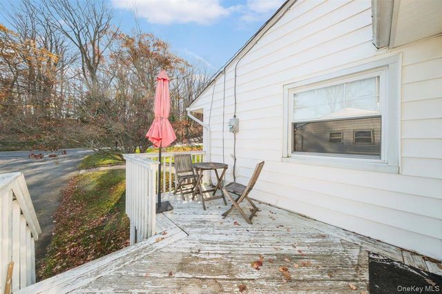 22 Quaker Hill Road, Monroe, NY 10950