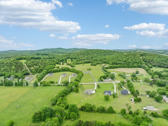 5915 Cainsville Rd, Lebanon, TN 37090