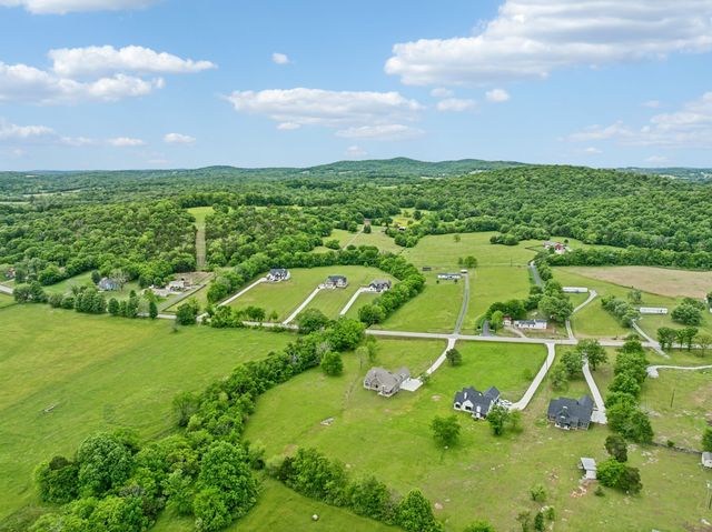 5915 Cainsville Rd, Lebanon, TN 37090