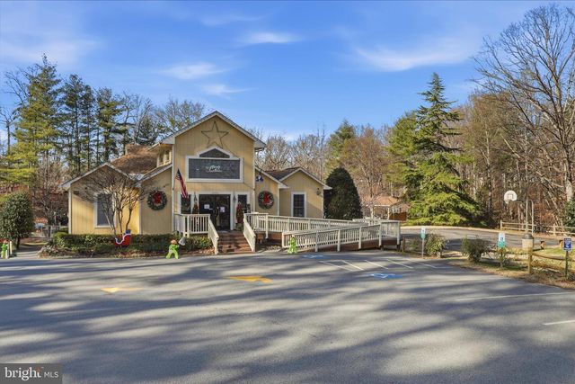 12108 SPRINGWOODS, Woodbridge, VA 22192