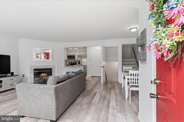 12108 SPRINGWOODS, Woodbridge, VA 22192