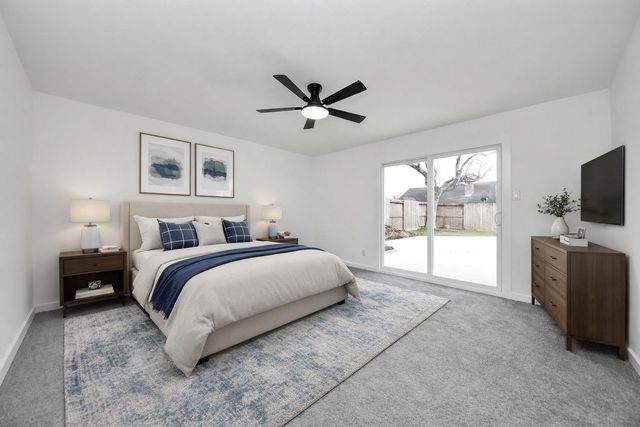 1418 San Sebastian Lane, Nassau Bay, TX 77058