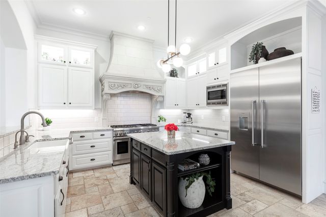 6800 Dalmatia Drive, Mckinney, TX 75072