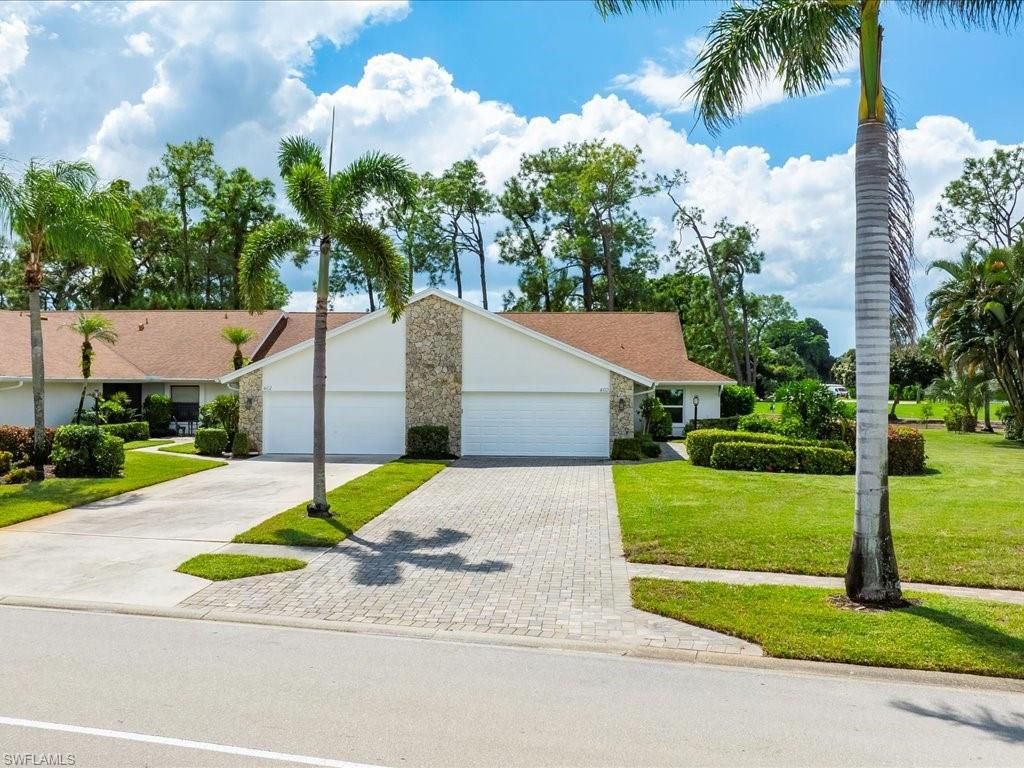 460 Kings Way # 41, Naples, FL 34104