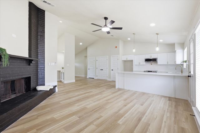 9417 Willard Street, Rowlett, TX 75088