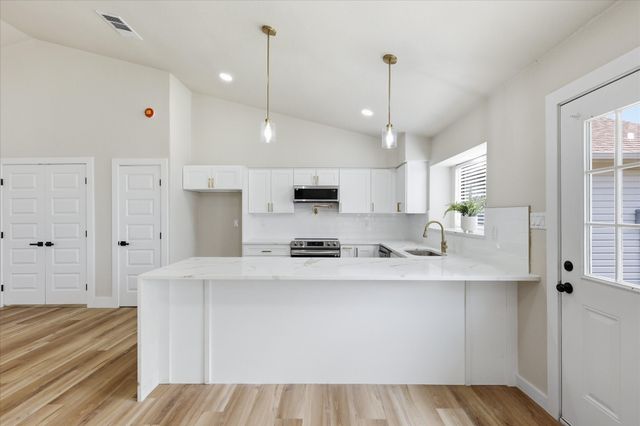 9417 Willard Street, Rowlett, TX 75088