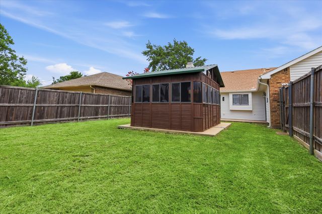 9417 Willard Street, Rowlett, TX 75088