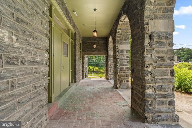 6401 WAYNE AVE #7, Philadelphia, PA 19119