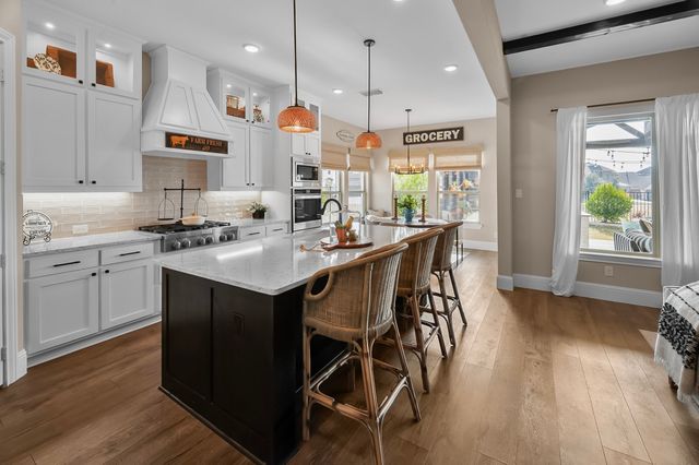 2816 Monument Court, Heath, TX 75126