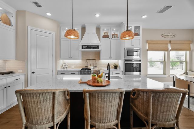 2816 Monument Court, Heath, TX 75126