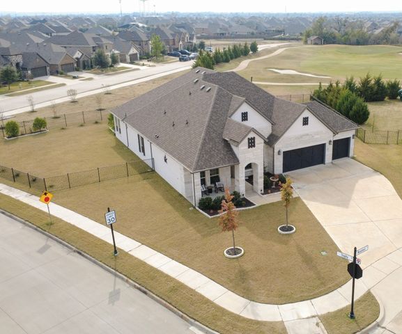 2816 Monument Court, Heath, TX 75126