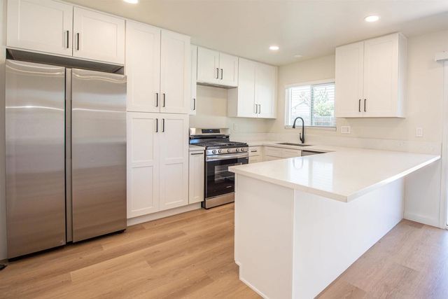 1404 Jefferson Avenue, Escondido, CA 92027