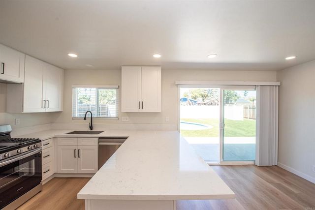 1404 Jefferson Avenue, Escondido, CA 92027