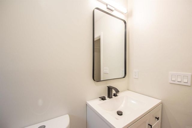 1404 Jefferson Avenue, Escondido, CA 92027