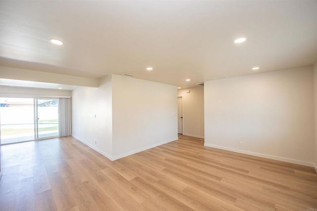 1404 Jefferson Avenue, Escondido, CA 92027