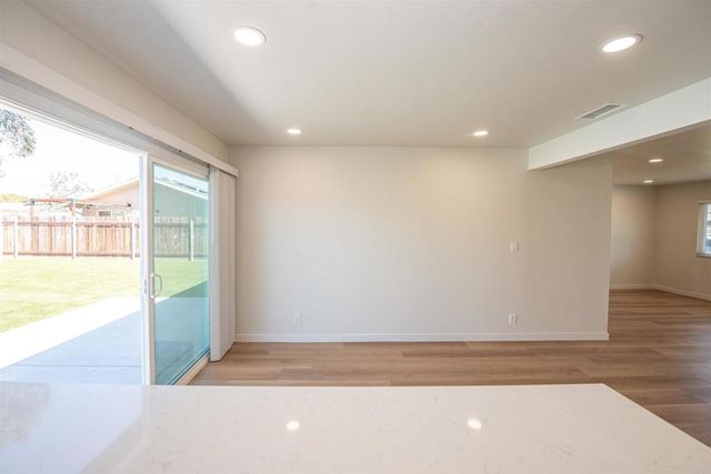 1404 Jefferson Avenue, Escondido, CA 92027