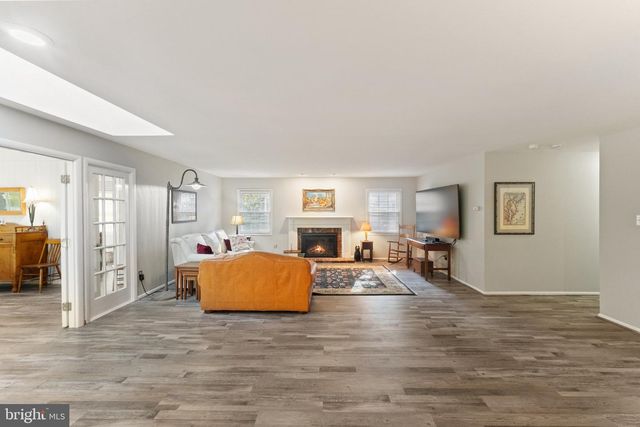1735 TRENT ST, Crofton, MD 21114