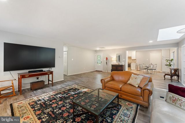 1735 TRENT ST, Crofton, MD 21114