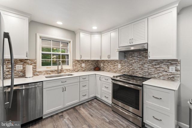 1735 TRENT ST, Crofton, MD 21114