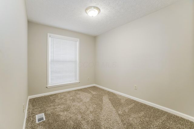 6976 Endsleigh Drive, Reynoldsburg, OH 43068