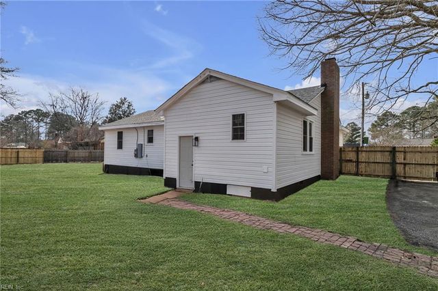 813 Bellingham DR, Chesapeake, VA 23322