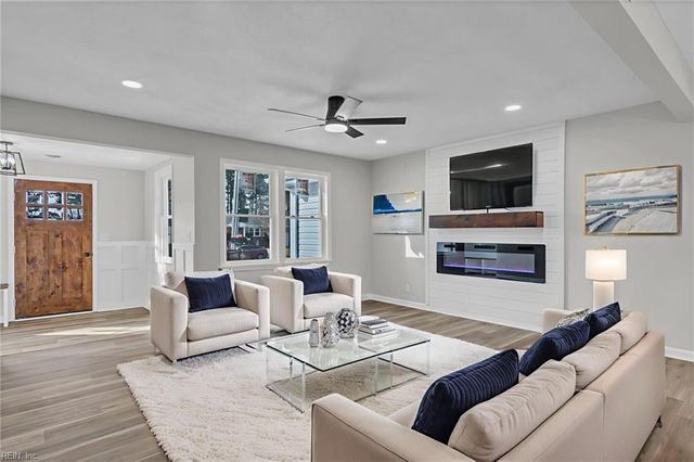 813 Bellingham DR, Chesapeake, VA 23322