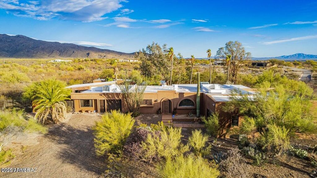11535 E ESCALANTE Road, Tucson, AZ 85730
