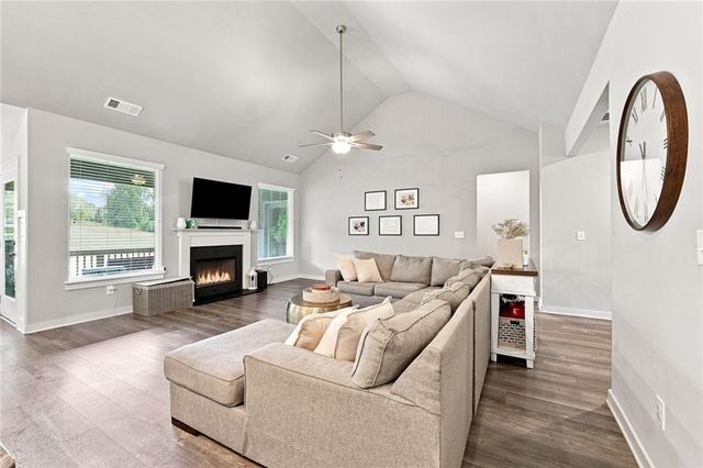 4052 Links Boulevard, Jefferson, GA 30549