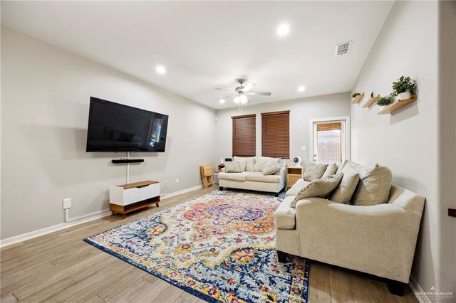 6332 Cascada Bend Road, Mcallen, TX 78504