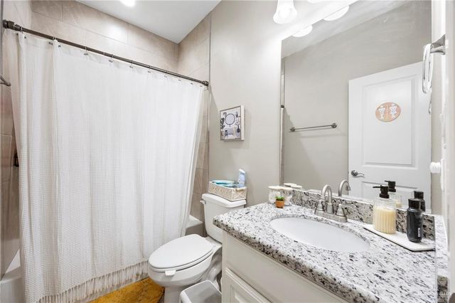 6332 Cascada Bend Road, Mcallen, TX 78504