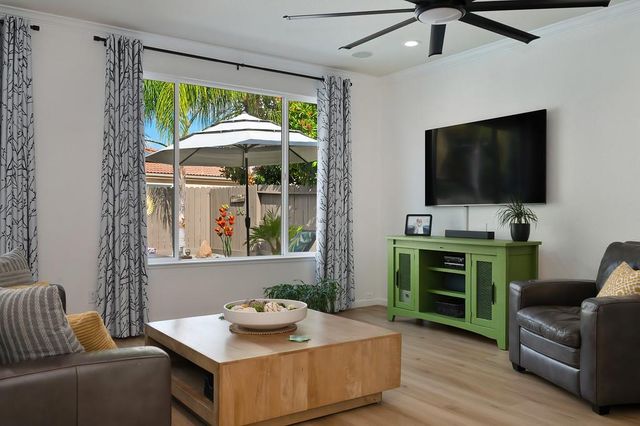 1380 Standish Cir, Lincoln, CA 95648