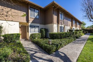 1077 Rivara Rd #215, Stockton, CA 95207