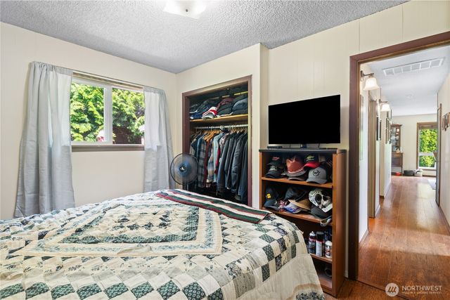 6462 Trigg Woods Lane, Ferndale, WA 98248