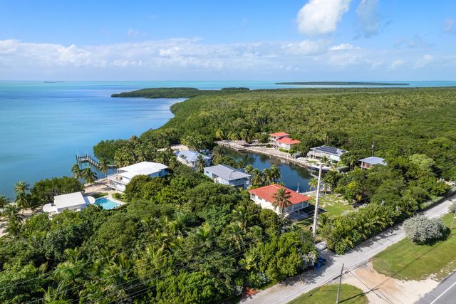 76412 Overseas Highway, Lower Matecumbe, FL 33036