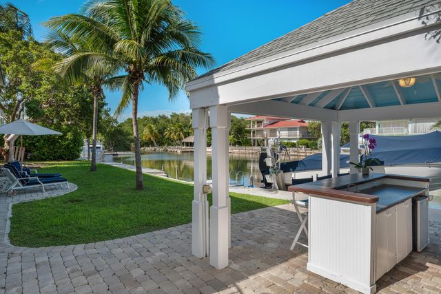 76412 Overseas Highway, Lower Matecumbe, FL 33036