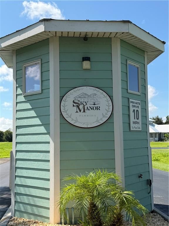 1520 Lindbergh LOOP, LABELLE, FL 33935 — exterior