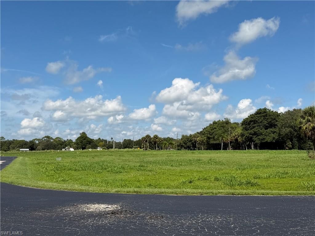 1520 Lindbergh LOOP, LABELLE, FL 33935 — photo 2