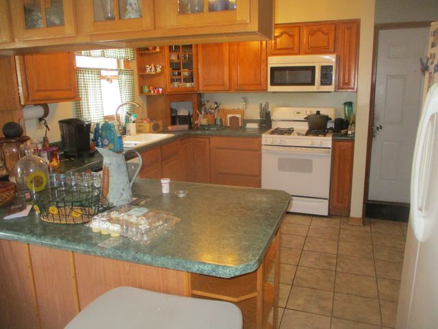 1864 N 2753rd Road, Ottawa, IL 61350