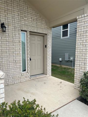 3201 College Park DR 17, Round Rock, TX 78665