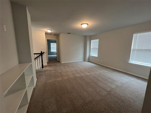 3201 College Park DR 17, Round Rock, TX 78665