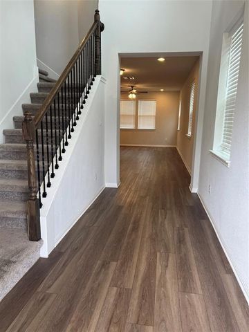 3201 College Park DR 17, Round Rock, TX 78665
