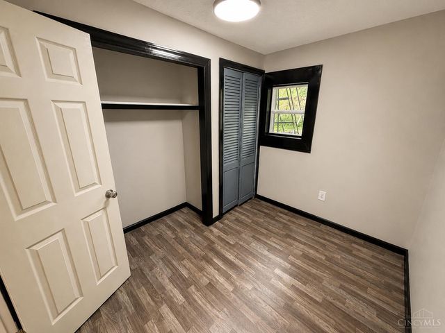 121 E 5th Street, Franklin, OH 45005