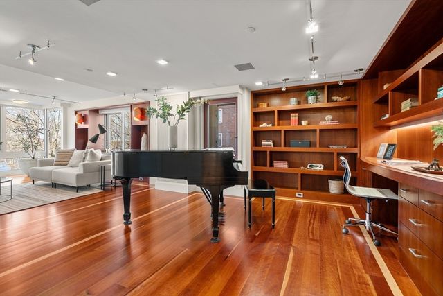 975 Memorial Drive 405-406, Cambridge, MA 02138