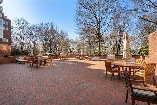 975 Memorial Drive 405-406, Cambridge, MA 02138
